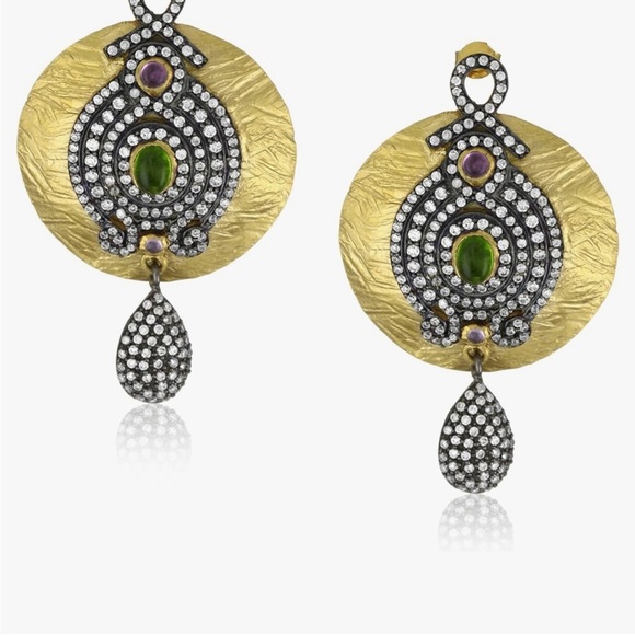 Vintage-Inspired Gold and Silver Medallion Earrings - Picture 1 of 13